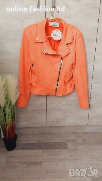 Дамско велурено яке, снимка 1