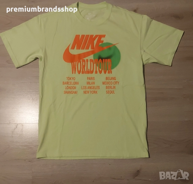 Nike world tour тениска S, снимка 1