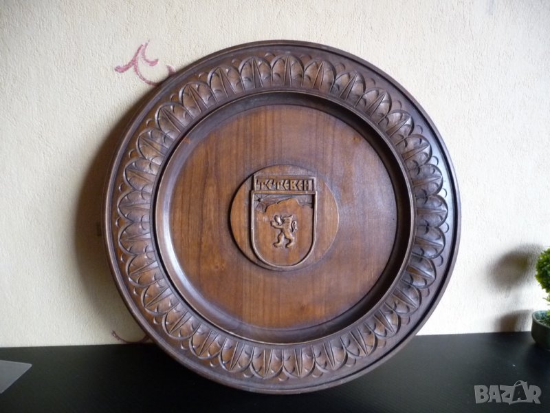 Дървено пано голямо Тетевен дърворезба герб чиния гоц хубаво, снимка 1