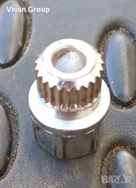 Универсален секретен ключ за болтове BMW, снимка 1