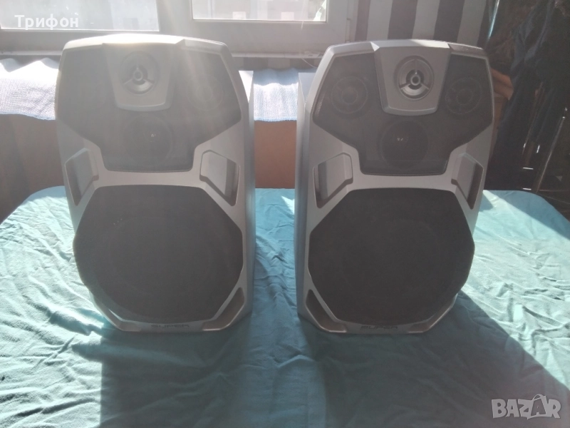 много яки и мощни оригинални тонколони Universum 200w 3 лентови, снимка 1