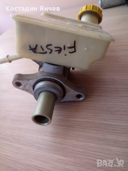 Спирачна помпа за Форд фиеста mk 6, снимка 1