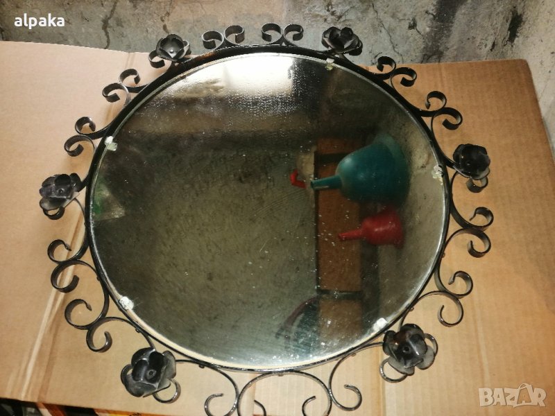 Продавам ръчно изработено огледало от ковано желязо, снимка 1