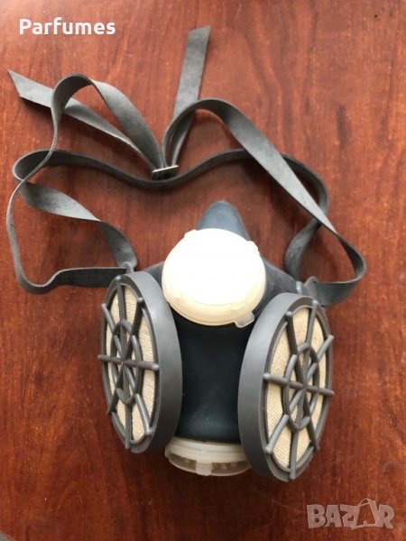 Професионална Маска с 4 филтъра Прах Мръсен въздух само за 8 лв/брой. С резервни филтри. Единствена, снимка 1