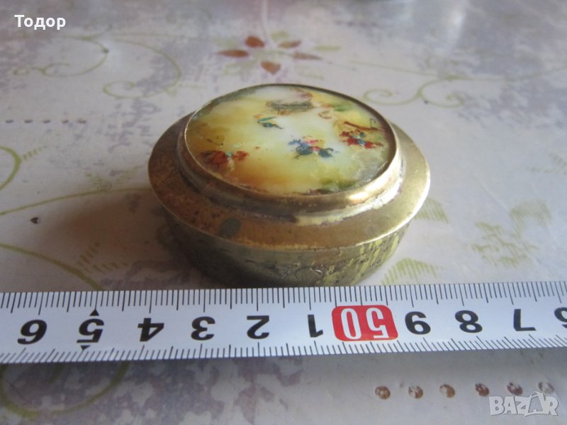 Старинна бронзова кутия кутийка седеф и огледало , снимка 1