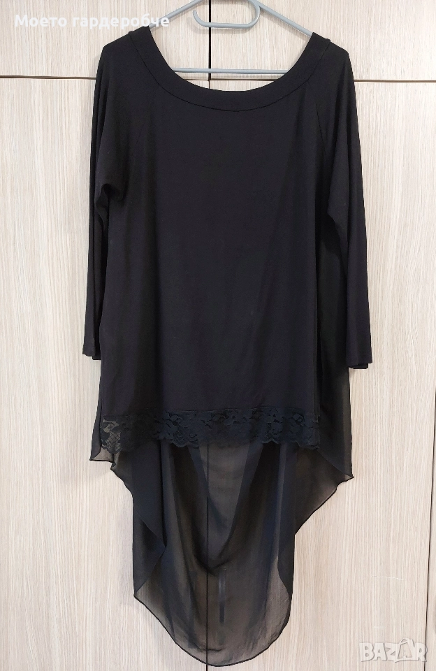 Дамска черна блуза с интересен удължен гръб, снимка 1