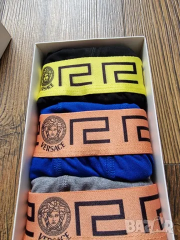 Мъжки боксерки VERSACE размер М в кутия, снимка 5 - Бельо - 47629032