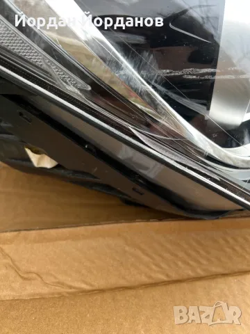 Hyundai Santa Fe - десен фар, снимка 2 - Части - 48929412