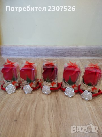 Рози , снимка 9 - Изкуствени цветя - 44051754