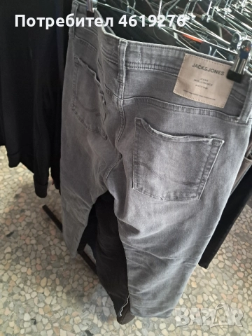 Продавам дънки на Jack & Jones Спешно!!!, снимка 6 - Дънки - 52567034