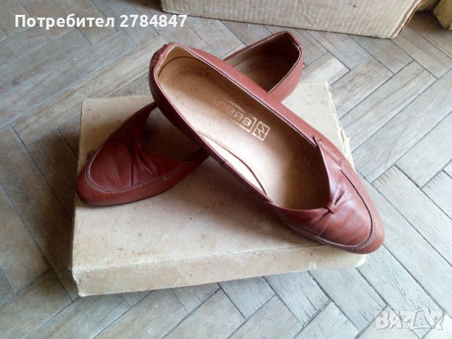 Дамски обувки , снимка 10 - Дамски ежедневни обувки - 37583623