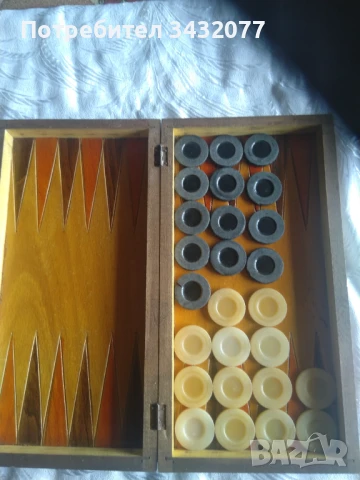 Кутия за шах и табла