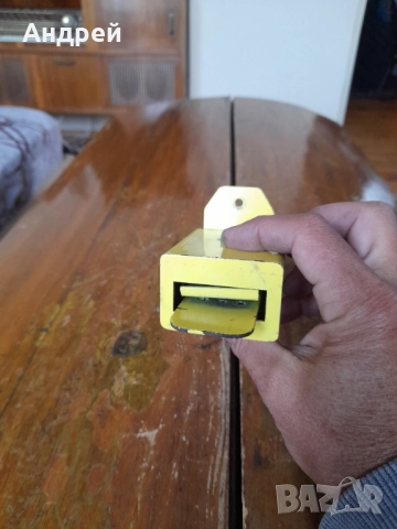 Стар перфоратор за самотаксуване на билети #3, снимка 3 - Други ценни предмети - 51989991