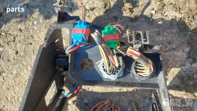 Бушонна Кутия Пежо Партнер - Ситроен Берлинго, снимка 4 - Части - 52327426