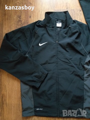 nike - страхотно мъжко горнище КАТО НОВО, снимка 4 - Спортни дрехи, екипи - 38819926