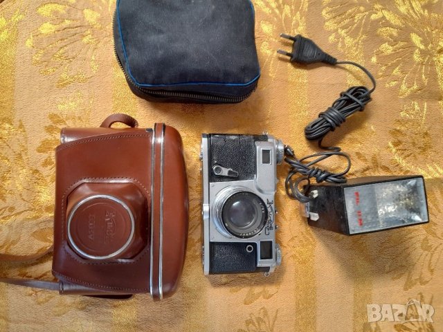 Стар фотоапарат, снимка 13 - Антикварни и старинни предмети - 32812731