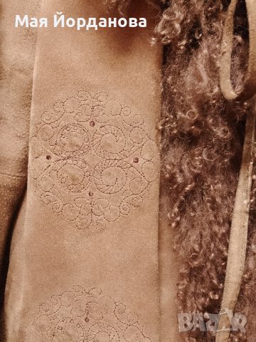 Цена 30 лв. Велурено яке с богата яка от лама., снимка 4 - Якета - 43989847