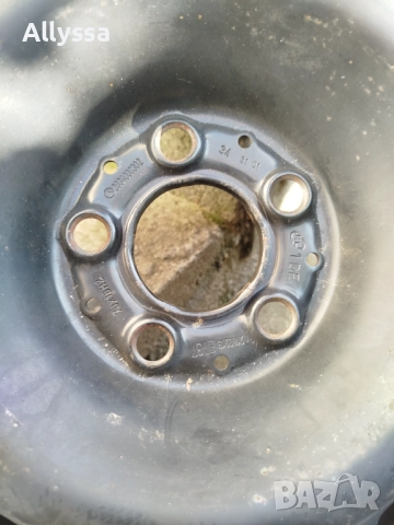 Патерица Мерцедес, снимка 4 - Гуми и джанти - 52107381