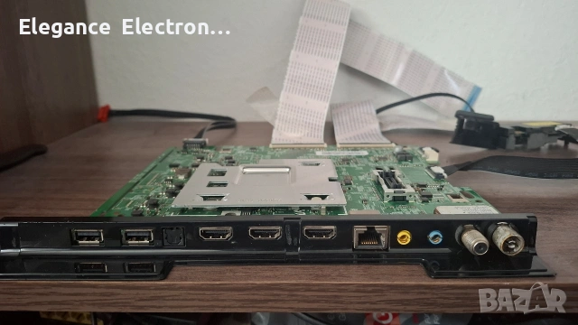 Платки за Samsung UE49NU7672U – работещи, счупен екран, снимка 4 - Части и Платки - 53405193