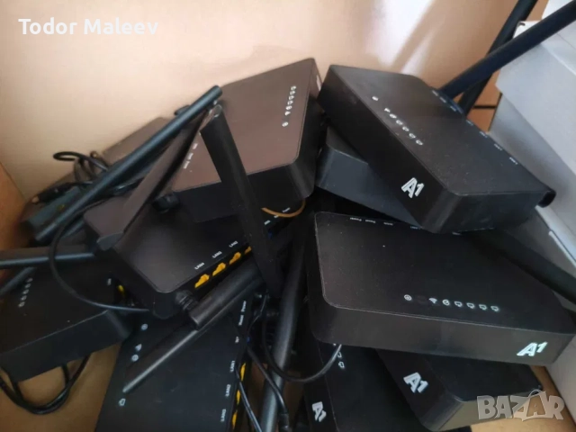 Безжичен мрежов рутер Bonds Sam 300 мегабита WiFi router 300 Mbps, снимка 5 - Рутери - 52432742