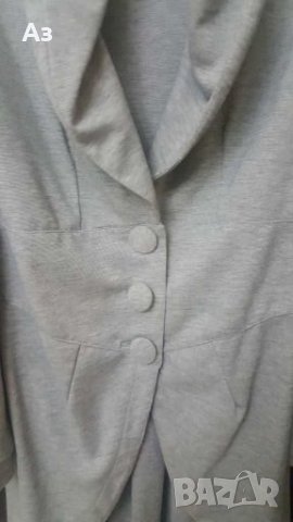 Дамско сако, снимка 4 - Сака - 27782444