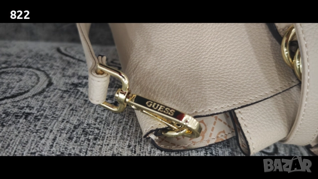 Оригинална чанта "GUESS", снимка 3 - Чанти - 52915286