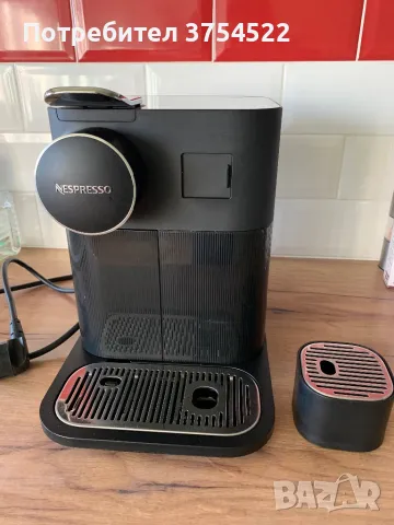 Кафемашина с капсули Nespresso De’Longhi Gran Lattissima Black