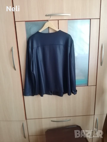 Дамско яке, снимка 2 - Якета - 50580385