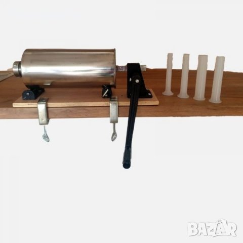 Хоризонтална пълначка за месо 4л с дървен плот, снимка 4 - Месомелачки - 37589867