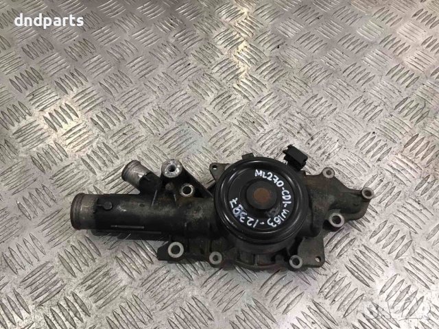 Водна помпа Mercedes ML270,CDI,W163,2001г.