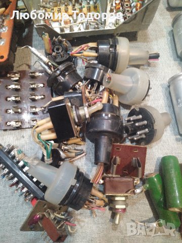 Електронна скрап-телевизор ЕЛЕКТРОН 716Д, снимка 10 - Друга електроника - 43349202