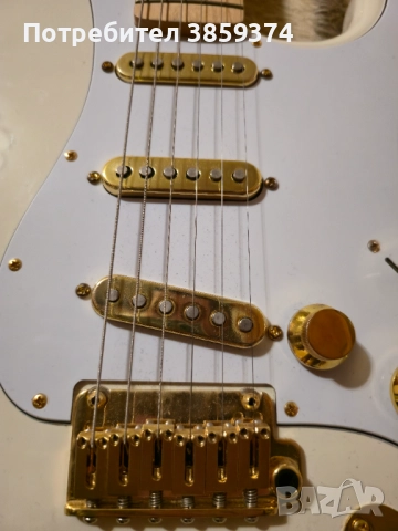 Електрическа китара Custom Squier Affinity Stratocaster, снимка 5 - Китари - 52202893