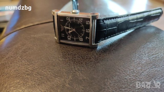 Часовник Emporio Armani унисекс оригинален