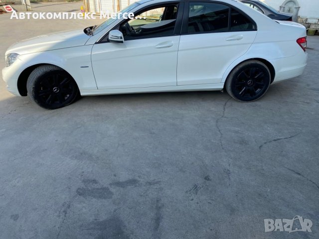Mercedes C220CDI, снимка 3 - Автомобили и джипове - 39475230