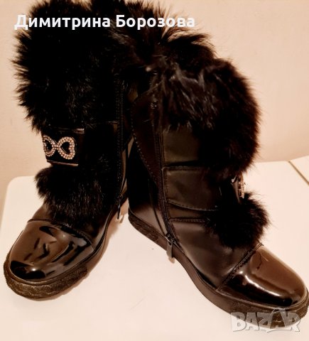 Зимни лачени Ботички с пухчета, снимка 4 - Дамски боти - 40032493