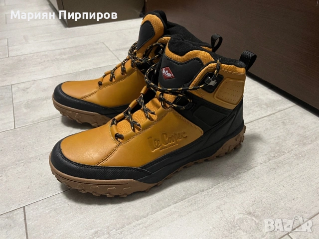 Обувки Lee Cooper - чисто нови