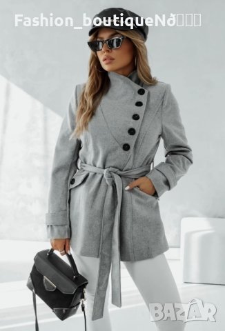 Елегантно палто с копчета в сиво  