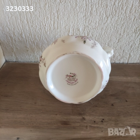 Порцеланова захарница/солници Royl Albert, снимка 3 - Аксесоари за кухня - 52419758