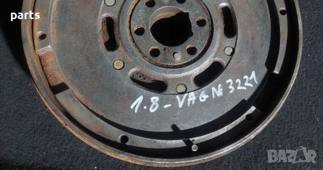 Маховик 1.8 Ауди A4 B5 N:3221 - A3 8L
- VW Пасат - Голф - Бора - Джета, снимка 6 - Части - 47622989