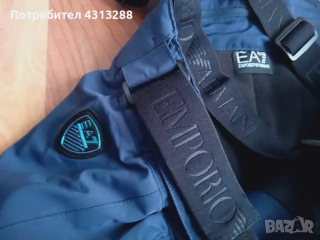 Emporio Armani XL ски гащеризон, снимка 6 - Зимни спортове - 48145985