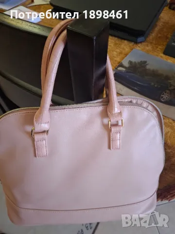 прекрасна дамска чанта., снимка 2 - Чанти - 49166560