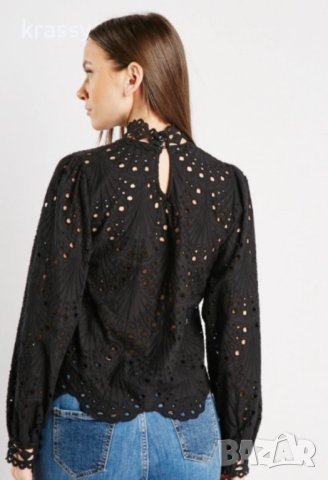 НОВА страхотна дамска блуза с рязана бродерия (размер С-М), снимка 3 - Блузи с дълъг ръкав и пуловери - 43119947