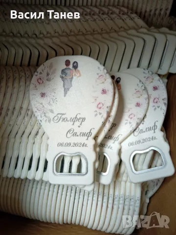 Подаръци за гости за сватба магнитни отварачки , снимка 3 - Подаръци за жени - 49271085