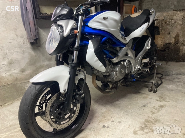 Suzuki SFV 650  gladius