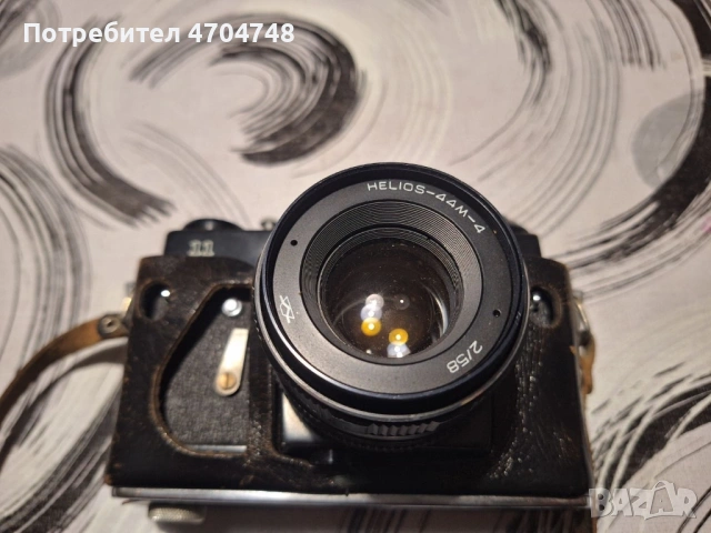 Два Ретро фотоапарата Zenit11 и Practica, снимка 4 - Фотоапарати - 53058244