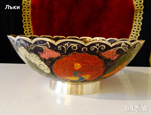 Бронзова фруктиера,салатиера,пауни,цветен емайл. , снимка 5 - Антикварни и старинни предмети - 52818359