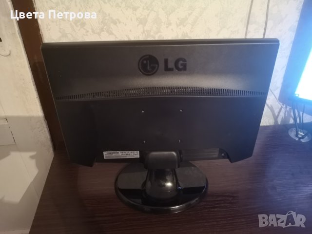 LG Flatron W1943SS, снимка 2 - Монитори - 43686823