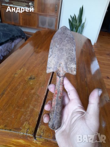 Стара цветарска лопатка, снимка 4 - Други ценни предмети - 37848814