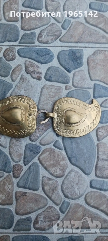 Бронзови пафти