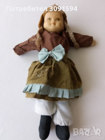 Стара колекционерска кукла тялото е парцалено главата е от  порцеланова, снимка 6 - Антикварни и старинни предмети - 43883426